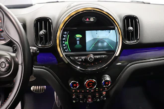 https://vehicle.imgix.net/4376260/c6589b51-438d-4d0c-9f92-0000d0f22955.JPG