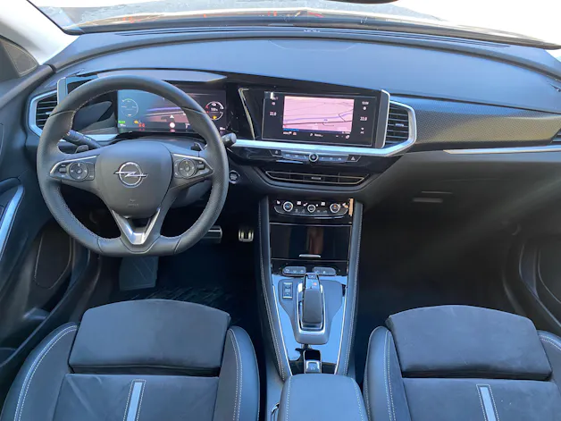 Opel Grandland 1.6 T PHEV GSE