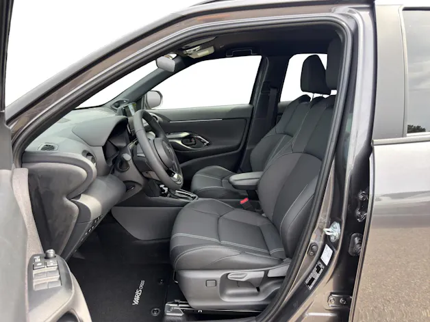 Toyota Yaris Cross 1.5 VVT-i HSD Premium AWD-i