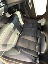 https://vehicle.imgix.net/4376307/eec9058d-0347-42a6-9f84-c86417b57e1e.jpg
