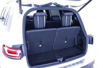 https://vehicle.imgix.net/4376318/2101d38d-8555-4742-8fe7-e367774ff9c7.JPG