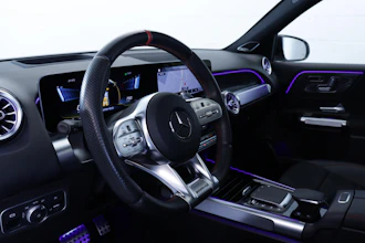 https://vehicle.imgix.net/4376318/d4ac430e-6b40-4183-99a3-026b6a415769.JPG