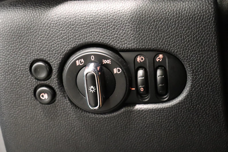 Fahrzeugbild MINI MINI