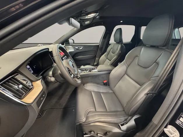 VOLVO XC60 2.0 T8 TE Ultra Dark eAWD