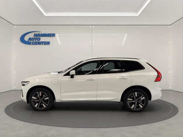 VOLVO XC60 2.0 T6 TE Core eAWD