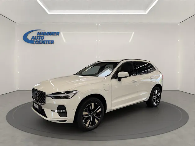 VOLVO XC60 2.0 T6 TE Core eAWD