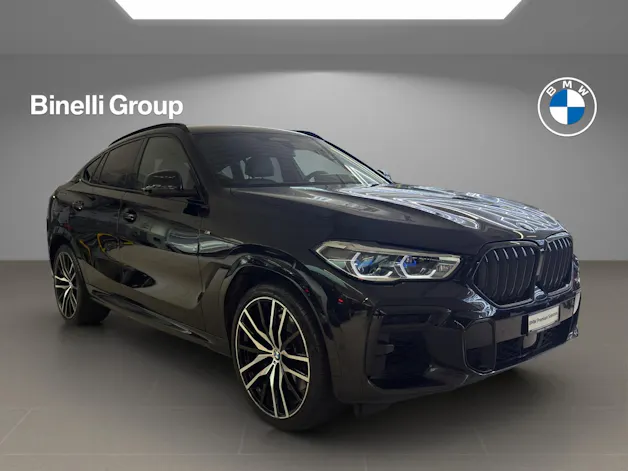 BMW X6 M50i