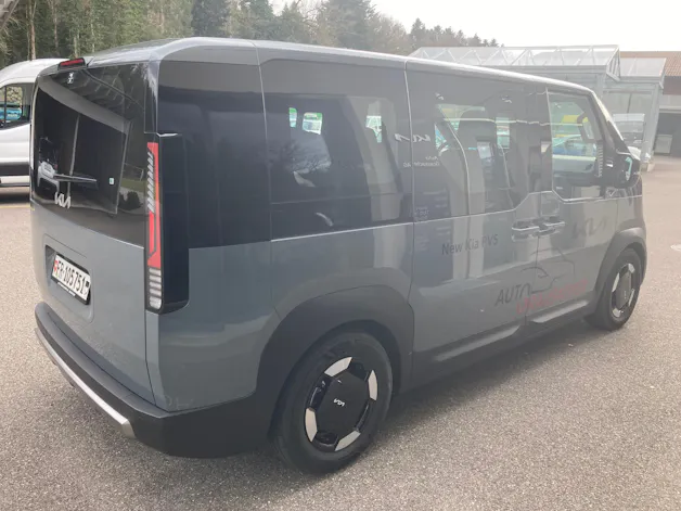 Kia PV5 Passenger 71.2 kWh Plus