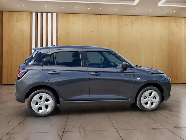 Suzuki Swift 1.2 Sakura Hybrid 4x4