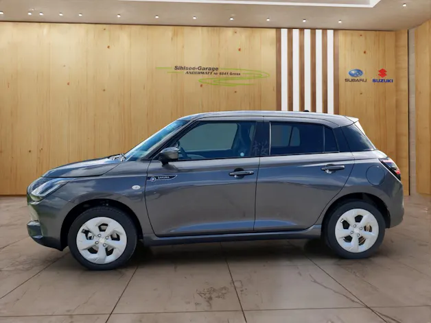 Suzuki Swift 1.2 Sakura Hybrid 4x4