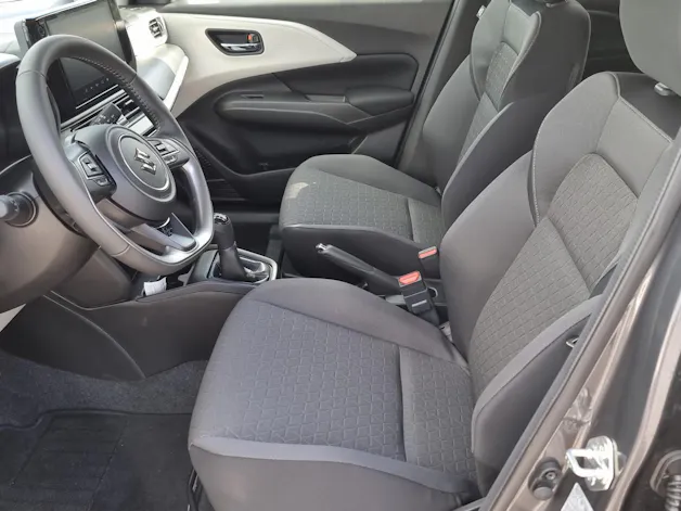 Suzuki Swift 1.2 Sakura Hybrid 4x4