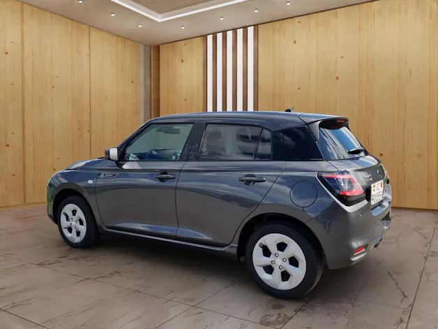 Suzuki Swift 1.2 Sakura Hybrid 4x4