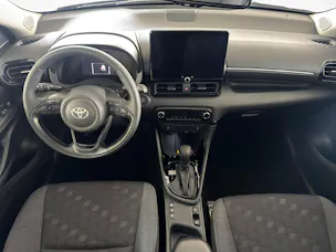 Toyota Yaris 1.5 VVT-i HSD Trend