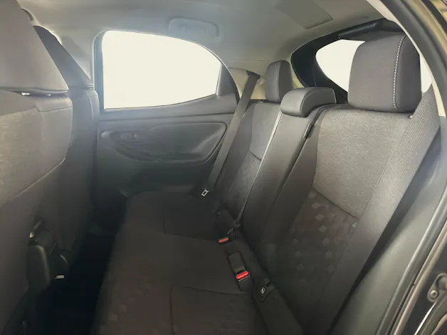 Toyota Yaris 1.5 VVT-i HSD Trend