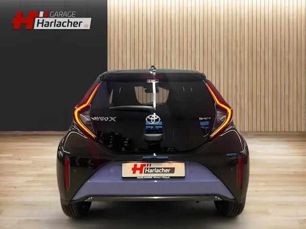 Toyota Aygo X 1.5 VVT-i HSD Style