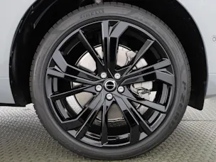 VOLVO XC60 2.0 T6 TE Black Edition eAWD