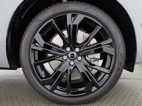 https://vehicle.imgix.net/4376457/283c1e49-ffc8-423f-b3fe-ee438f726a98.jpg