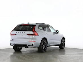 https://vehicle.imgix.net/4376457/8cd75e83-cd03-40de-878a-2c5c85429fa6.jpg
