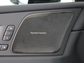 Fahrzeugbild VOLVO XC60 2.0 T6 TE Black Edition eAWD