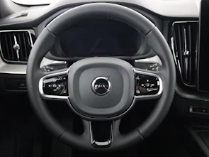 Fahrzeugbild VOLVO XC60 2.0 T6 TE Black Edition eAWD