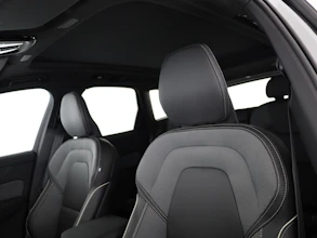 https://vehicle.imgix.net/4376457/edbac4ec-a287-4f15-be95-579198e26b55.jpg