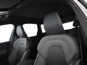 Fahrzeugbild VOLVO XC60 2.0 T6 TE Black Edition eAWD
