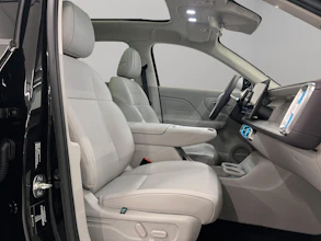 https://vehicle.imgix.net/4376461/abc3ae4d-3712-4fdc-9605-14f7da1ef245.jpg