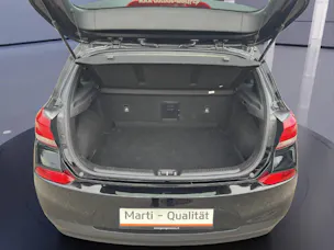 Hyundai i30 1.4 T-GDi Amplia