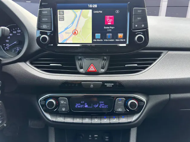 Hyundai i30 1.4 T-GDi Amplia