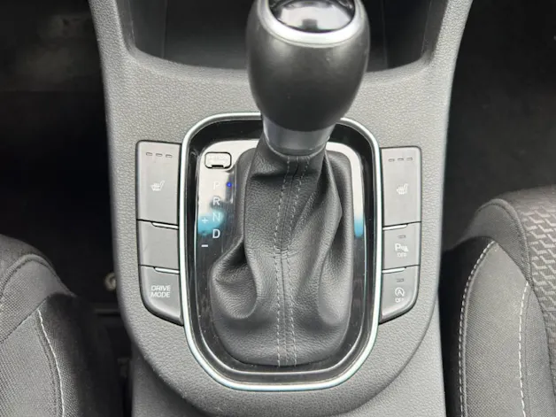 Hyundai i30 1.4 T-GDi Amplia