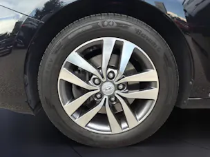 Hyundai i30 1.4 T-GDi Amplia