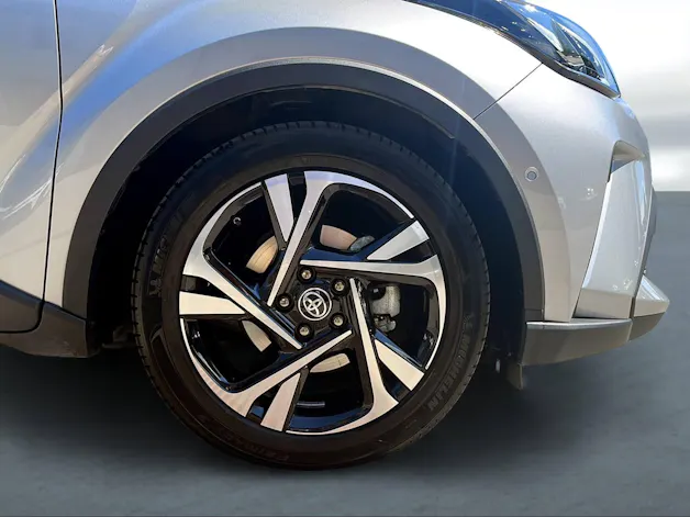 Toyota C-HR 1.8 VVTi HSD Trend