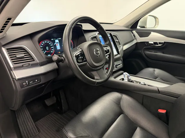 Volvo XC90 2.0 T8 TE Momentum 7P. AWD