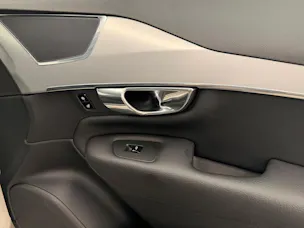 Volvo XC90 2.0 T8 TE Momentum 7P. AWD