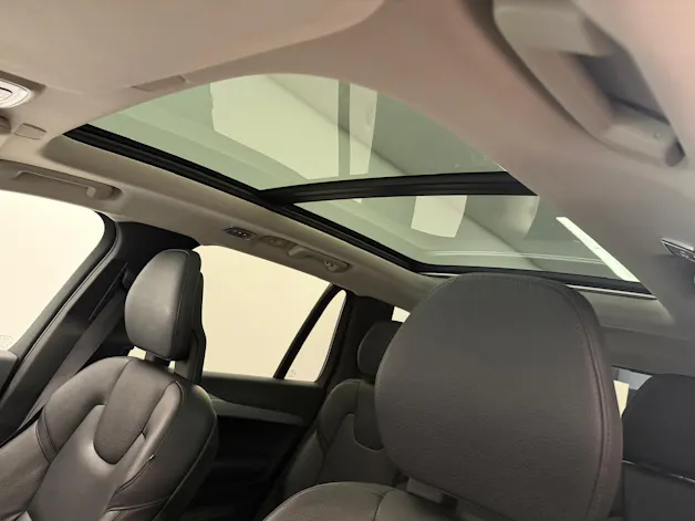 Volvo XC90 2.0 T8 TE Momentum 7P. AWD