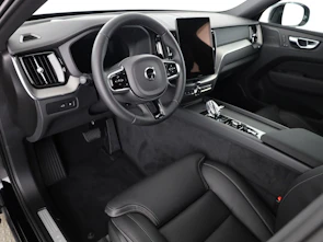 Fahrzeugbild VOLVO XC60 2.0 T6 TE Black Edition eAWD