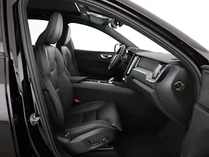 VOLVO XC60 2.0 T6 TE Black Edition eAWD
