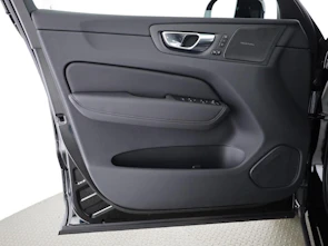 Fahrzeugbild VOLVO XC60 2.0 T6 TE Black Edition eAWD