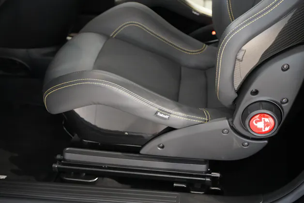 Fiat 695 Abarth 1.4 T-Jet 180 75 Anniversario