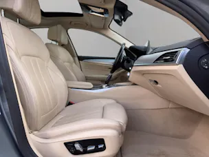 BMW 540d xDrive Steptronic (CH)