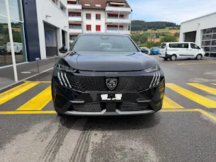 Peugeot 5008 e-Allure Premium AWD