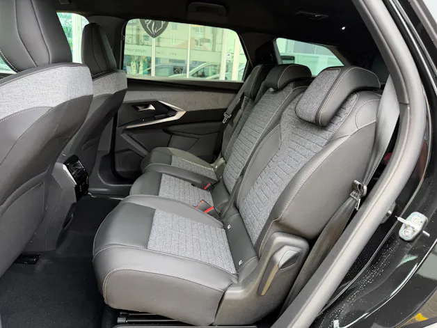Peugeot 5008 e-Allure Premium AWD