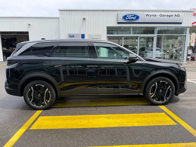 Peugeot 5008 e-Allure Premium AWD