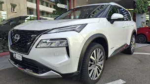 Nissan X-Trail 1.5 VC-T Tekna+ e-4orce 20 Zoll
