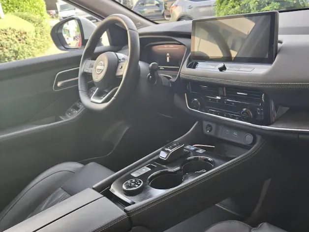 Nissan X-Trail 1.5 VC-T Tekna+ e-4orce 20 Zoll