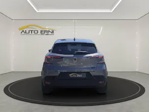 Renault Captur 1.8 E-Tech techno