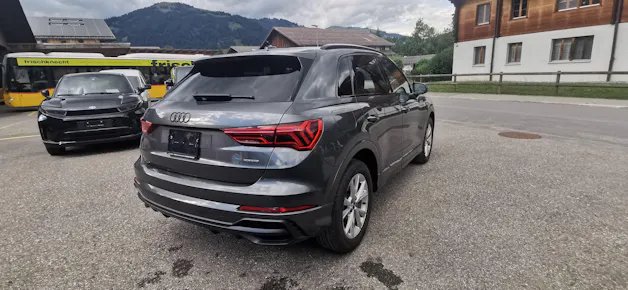 Audi Q3 2.0 40 TDI S line quattro S-Tronic