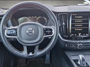 Volvo XC60 2.0 T8 TE R-Design AWD
