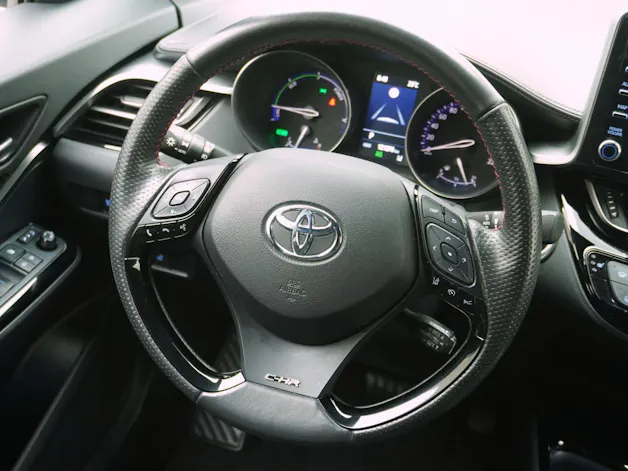 Toyota C-HR 2.0 VVTi HSD GR Sport