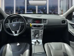 Volvo V60 Cross Country 2.4 D4 Executive AWD S/S